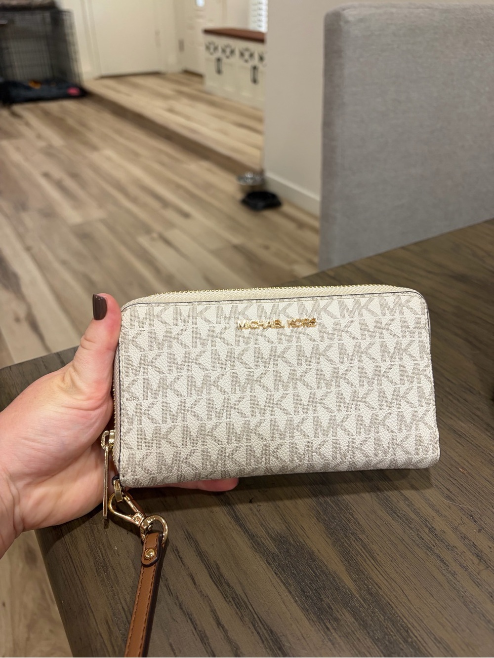 Michael Kors Cream/Beige MK Logo Zip Wristlet